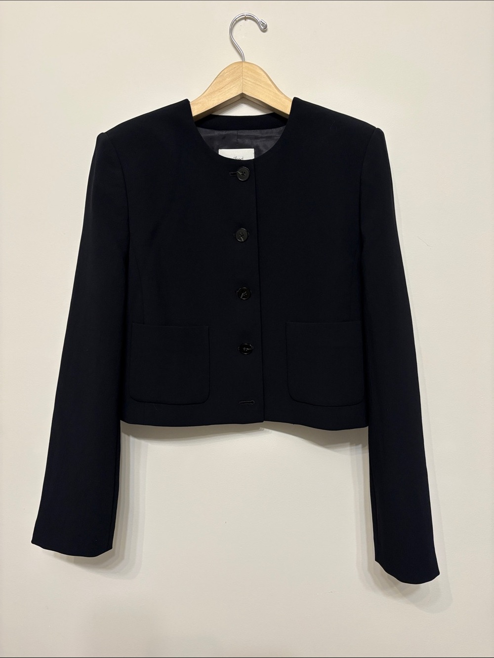 Aritzia Wilfred black crepette prose blazer sz 6 worn once